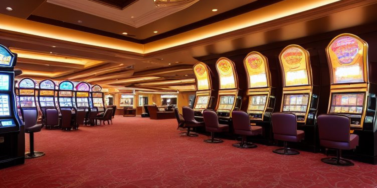 Entertainment in Elf Casino